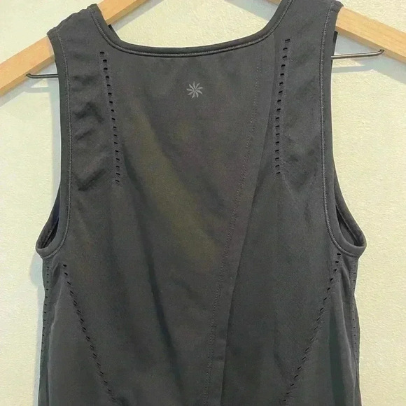 Athleta Foothill Seamless Split Back Tank Size XS | Color Black - Picture 10 of 12